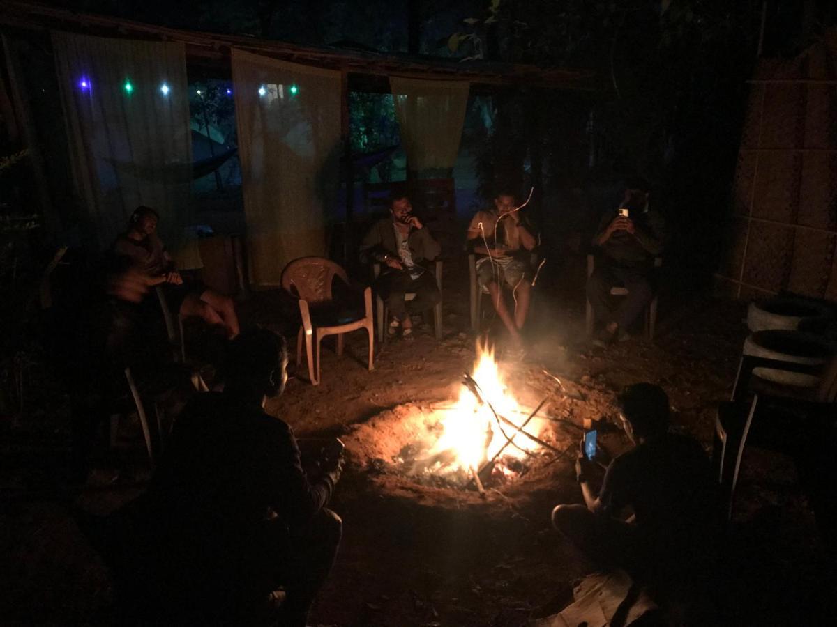 Tusker Tribe Hostel 戈卡尔纳 外观 照片